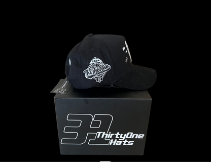 THIRTY ONE HATS - LA CLOUDS NEGRO